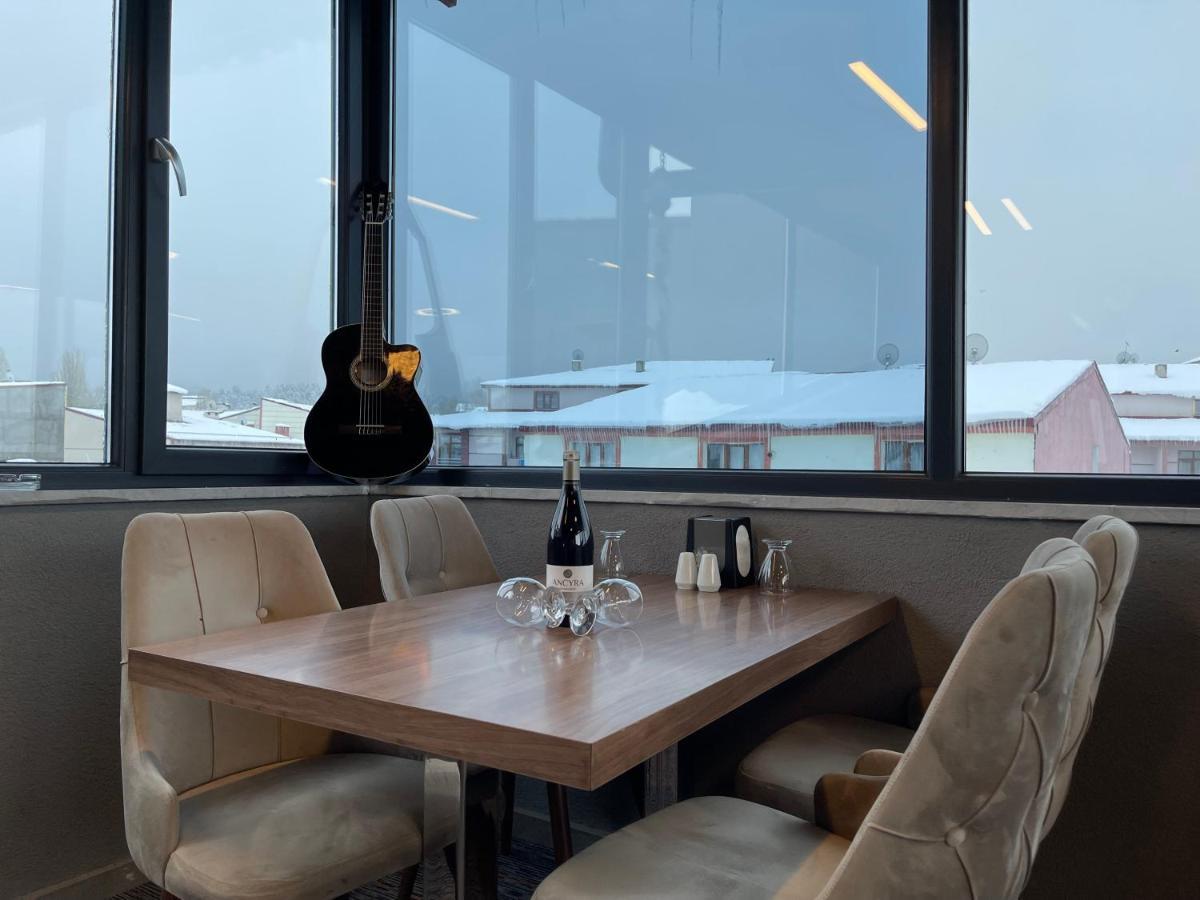Sarikamis Aras Otel Exteriör bild